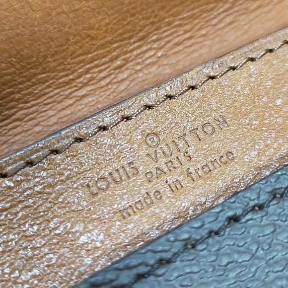 SOLD OUT! 
Auth Louis Vuitton Monogram Pochette Rabat Shoulder Bag - Picture 4 of 7